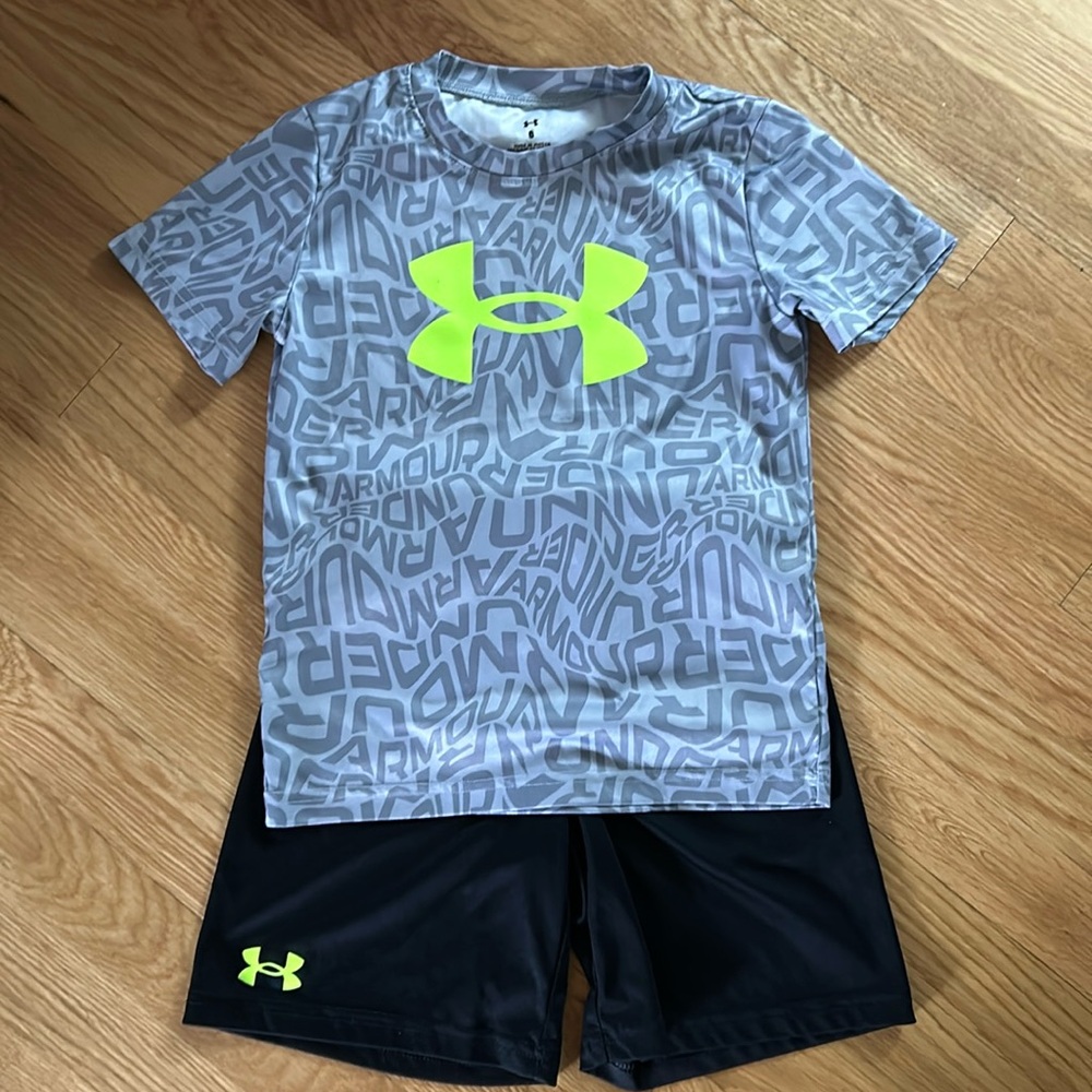 Under Armour Shorts Set